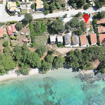 Helios Seafront Rachoni - 3 Bedrooms 7 Guests 别墅 *