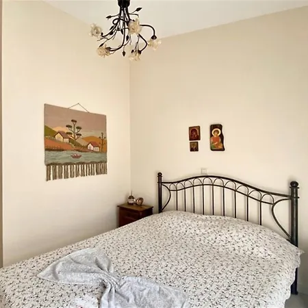 Helios Seafront Rachoni - 3 Bedrooms 7 Guests Vila