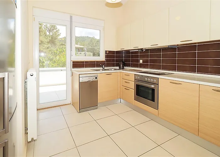 Villa Helios Seafront Rachoni - 3 Bedrooms 7 Guests *